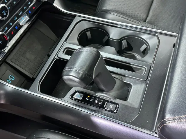 Ford F-150 Raptor — Фото автомобиля 13