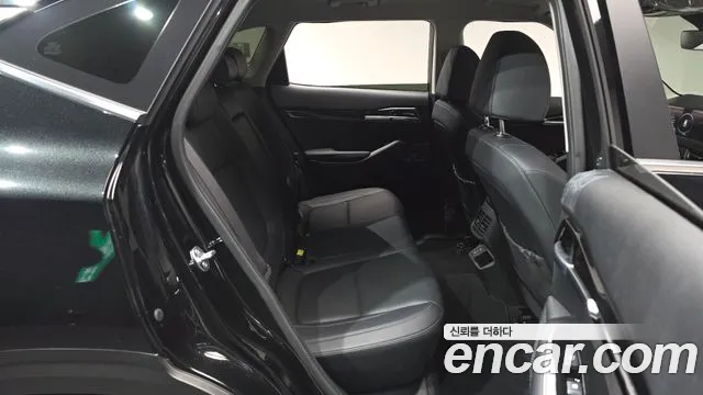 Kia Seltos — Фото автомобиля 10