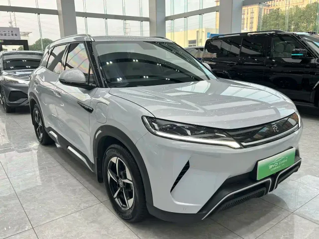BYD Yuan UP — Фото автомобиля 3