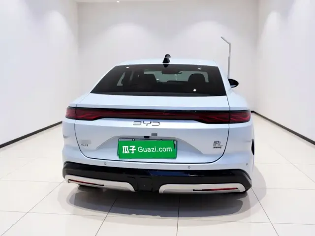 BYD Han L — Фото автомобиля 5