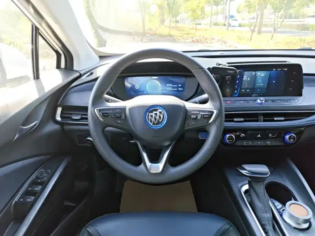 Buick Velite 6 — Фото автомобиля 10