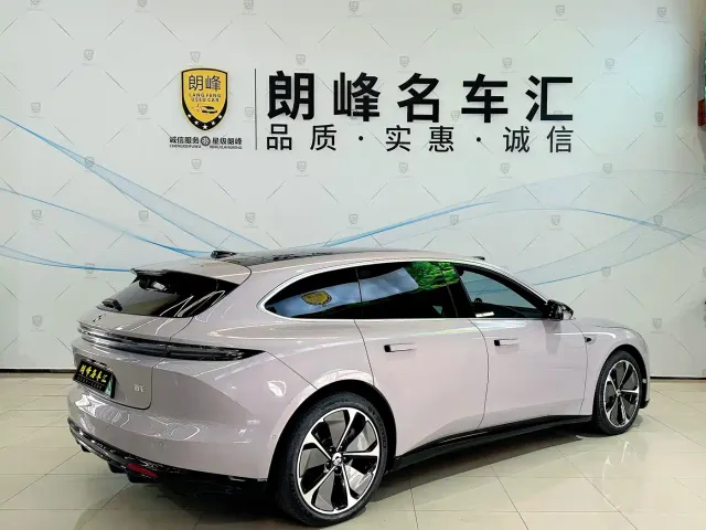 Nio ET5 Touring — Фото автомобиля 6