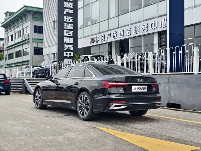 Audi A6L — Фото автомобиля 2