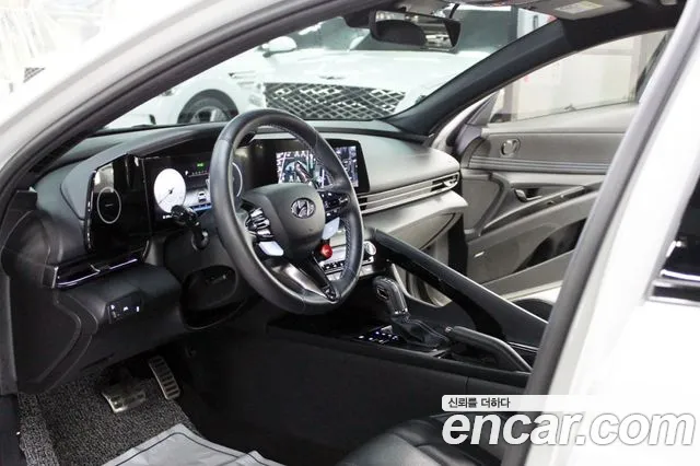 Hyundai Avante CN7 — Фото автомобиля 8