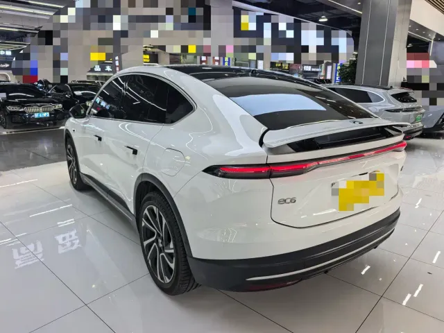 Nio EC6 — Фото автомобиля 14