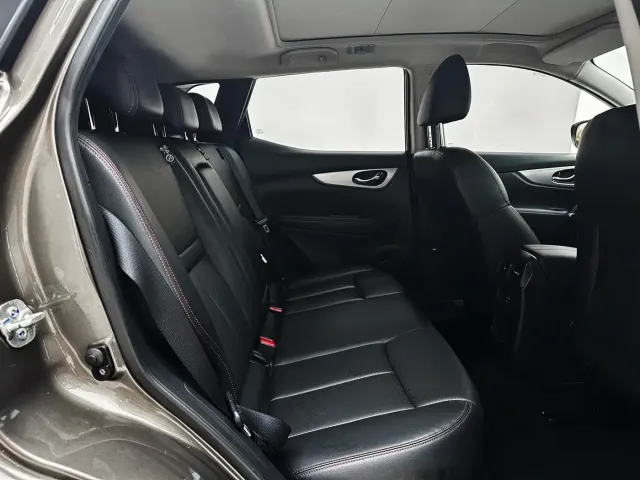 Nissan Qashqai — Фото автомобиля 16