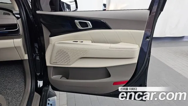 Kia Carnival 4th Gen — Фото автомобиля 14