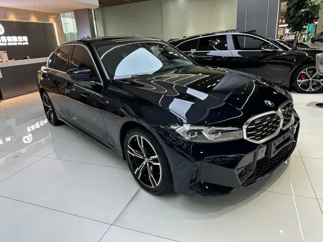 BMW 3 Series — Фото автомобиля 3