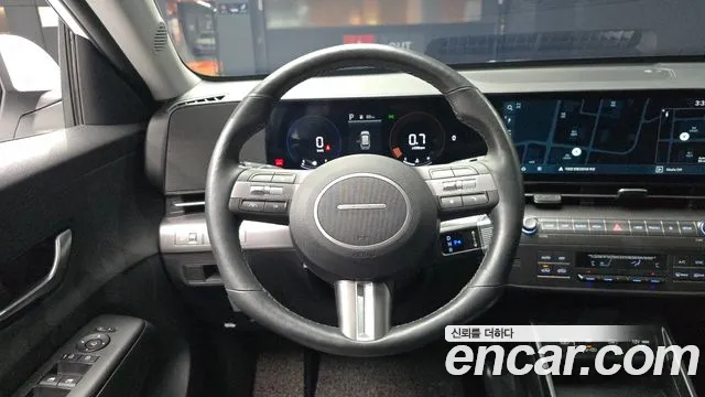 Hyundai Kona SX2 — Фото автомобиля 13