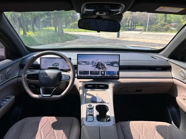 Chery Tiggo 8 PLUS — Фото автомобиля 6