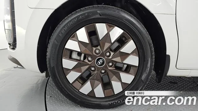 Hyundai Staria — Фото автомобиля 5