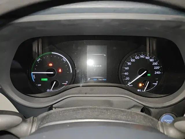 Toyota Sienna — Фото автомобиля 11