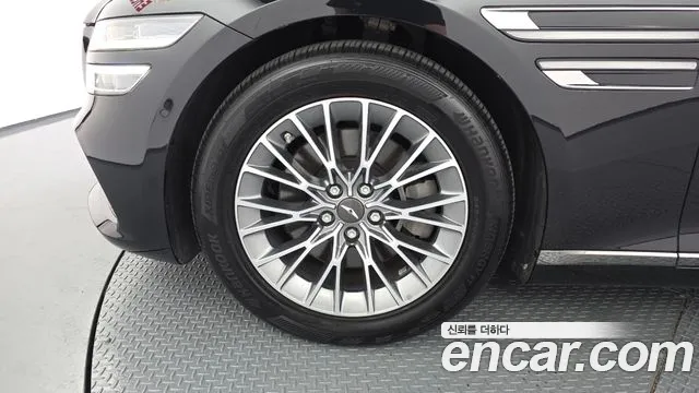 Genesis G80 RG3 — Фото автомобиля 5