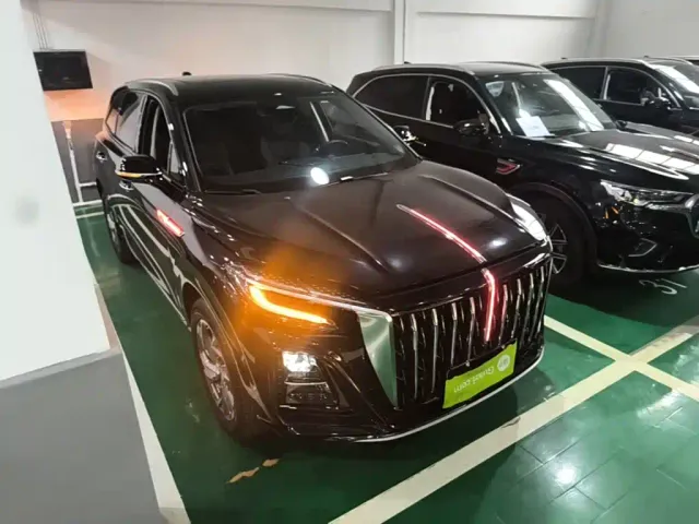 Hongqi HS3 PHEV — Фото автомобиля 3