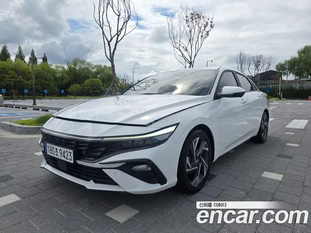 Фотография автомобиля — Hyundai AVANTE