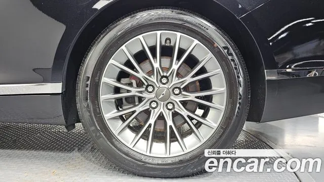 Genesis G80 RG3 — Фото автомобиля 6