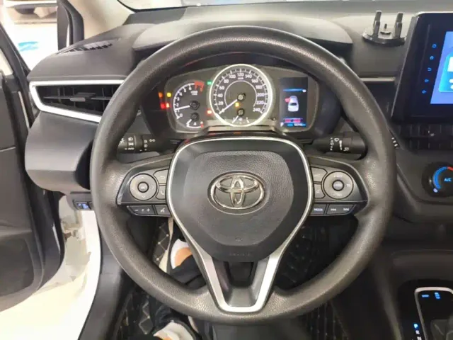 Toyota Corolla — Фото автомобиля 10