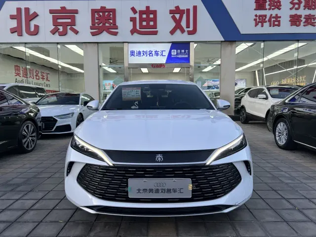 Фотография автомобиля — BYD Qin L