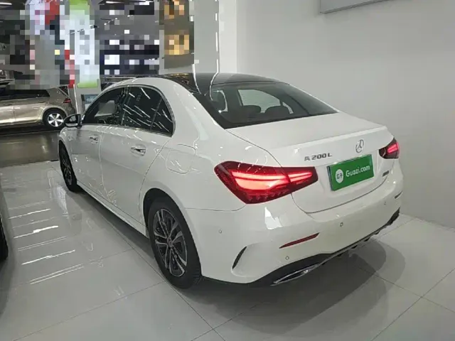 Mercedes-Benz A-Class — Фото автомобиля 4