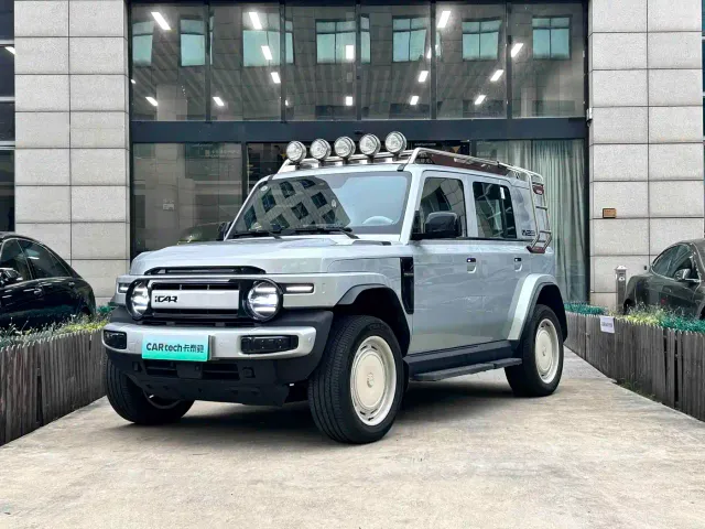 Фотография автомобиля — iCAR V23