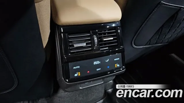 Renault-KoreaSamsung Grand Koleos Grand Koleos — Фото автомобиля 15