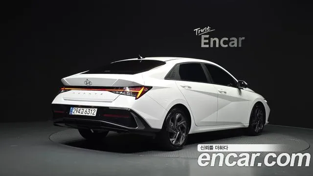 Hyundai AVANTE Новый Avante (CN7) — Фото автомобиля 2