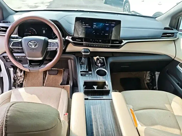 Toyota Granvia — Фото автомобиля 9