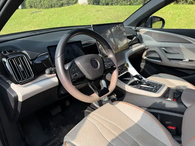 BYD Song Pro — Фото автомобиля 7