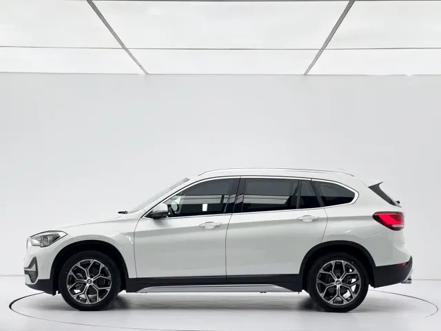 BMW X1 — Фото автомобиля 7