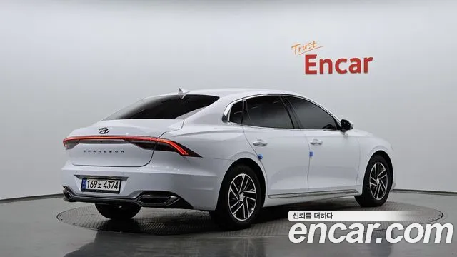 Hyundai Grandeur New — Фото автомобиля 2