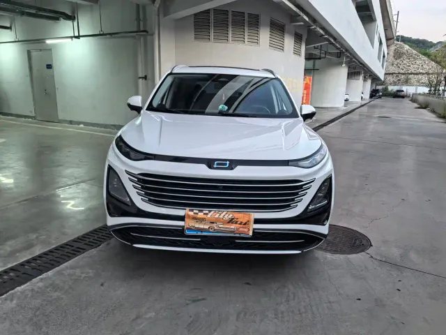 Bestune T90 — Фото автомобиля 2