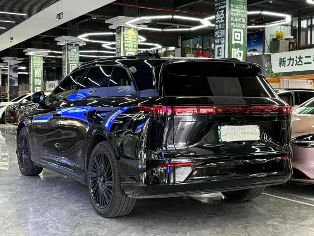 Xpeng G9 — Фото автомобиля 4