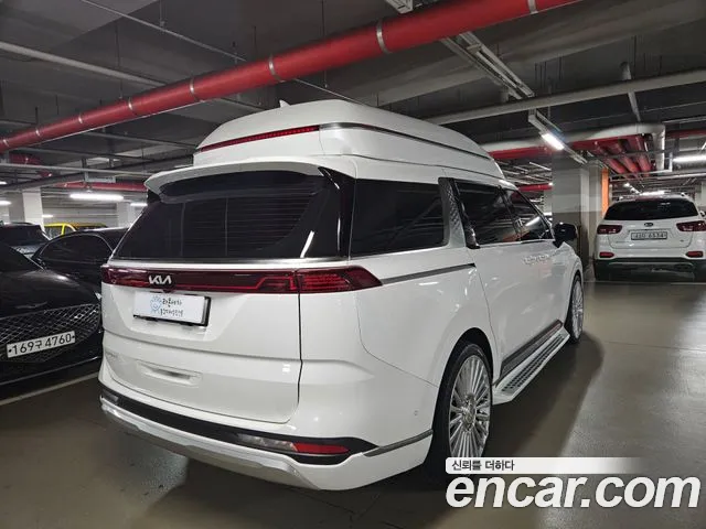 Kia Carnival Generation 4 — Фото автомобиля 3