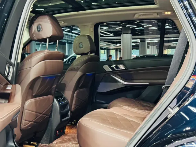 BMW X5 — Фото автомобиля 6