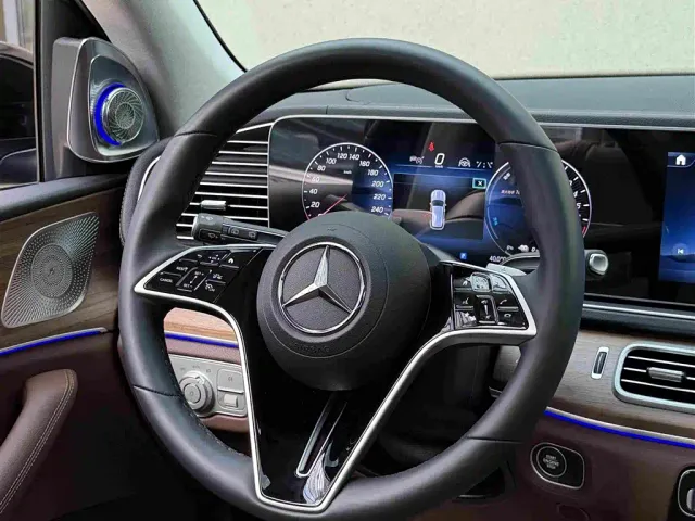 Mercedes-Benz GLE-Class — Фото автомобиля 7