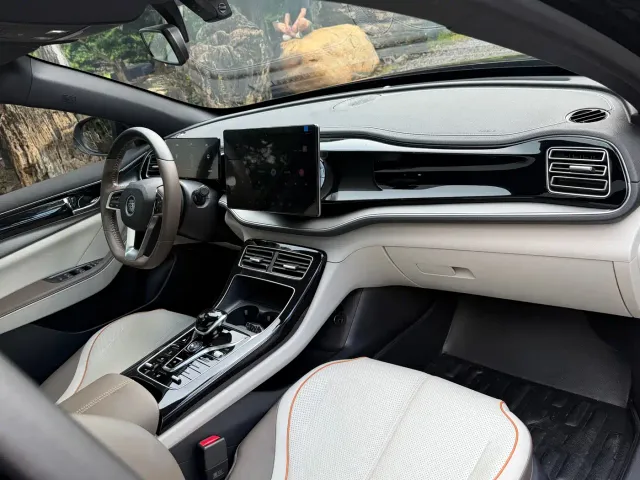 BYD Qin PLUS — Фото автомобиля 12