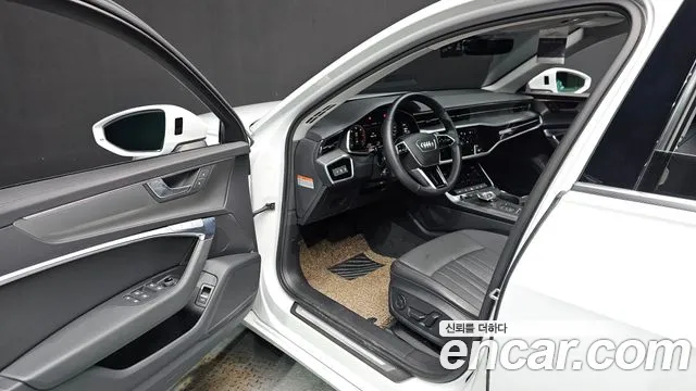Audi A6 C8 — Фото автомобиля 15