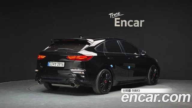 Kia K3 Новый K3 2 поколение 1.6 Turbo GT 5 дверей — Фото автомобиля 2