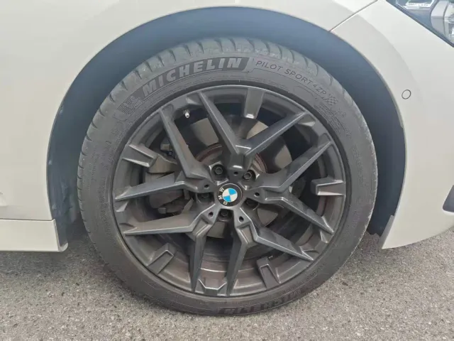 BMW 3 Series — Фото автомобиля 5