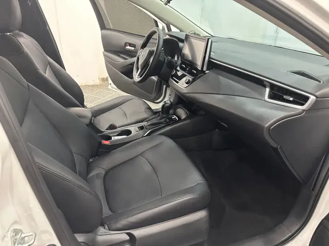 Toyota Corolla — Фото автомобиля 4
