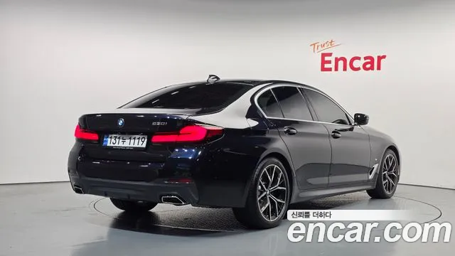 BMW 5 Series G30 — Фото автомобиля 2