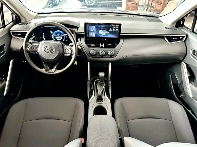 Toyota Corolla Cross — Фото автомобиля 5
