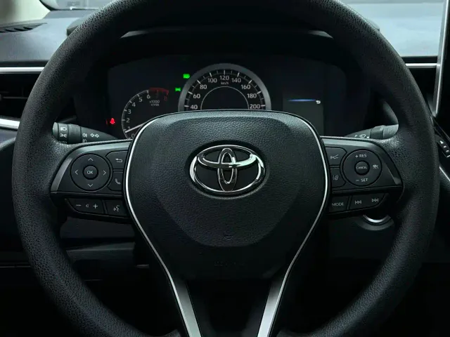 Toyota Corolla — Фото автомобиля 12