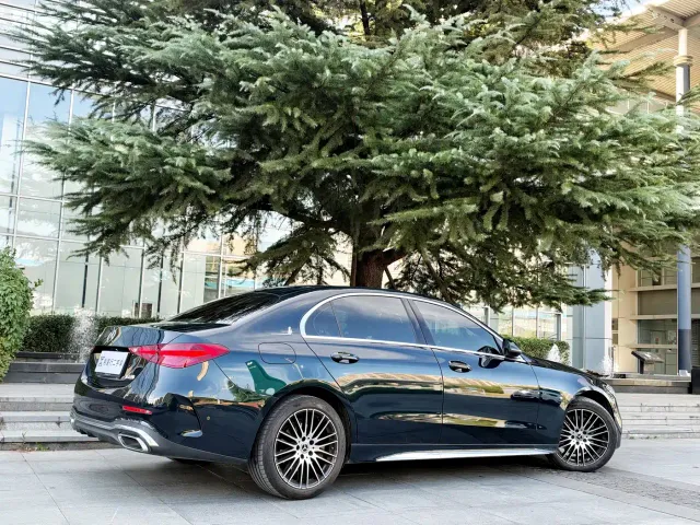 Mercedes-Benz C-Class — Фото автомобиля 11