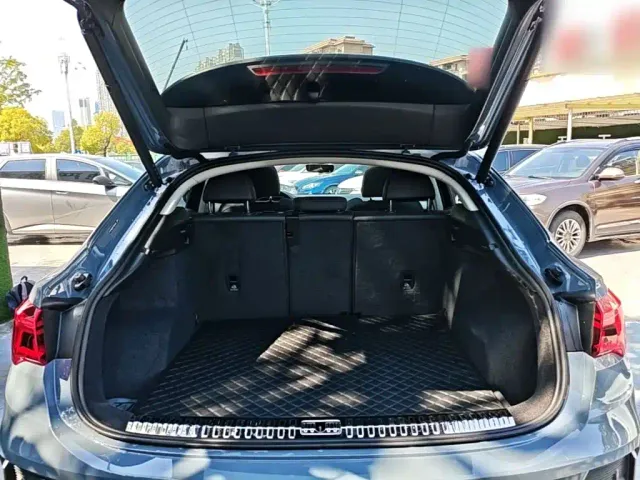 Audi Q3 Sportback — Фото автомобиля 18
