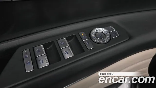Genesis GV80 — Фото автомобиля 27