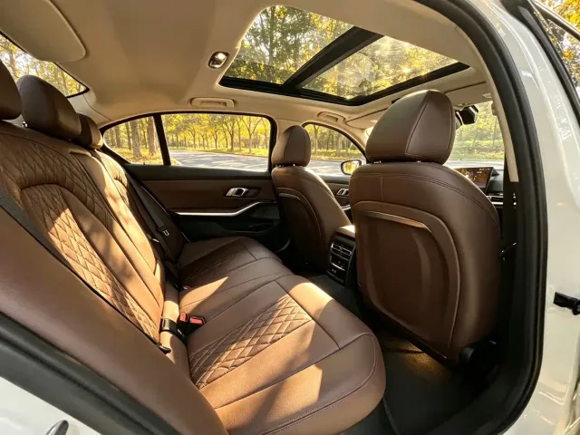 BMW 3 Series — Фото автомобиля 15