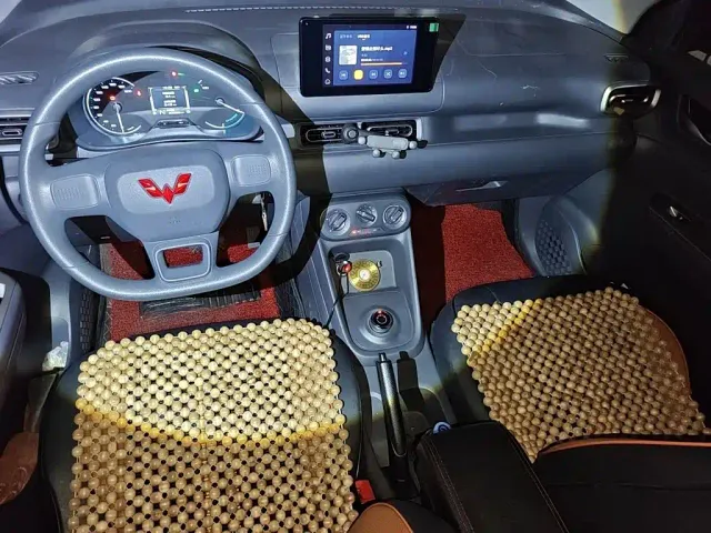 Wuling Hongguang — Фото автомобиля 5