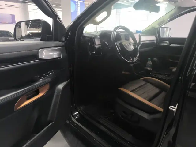Ford Ranger — Фото автомобиля 12