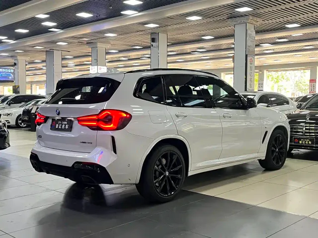 BMW X3 — Фото автомобиля 4